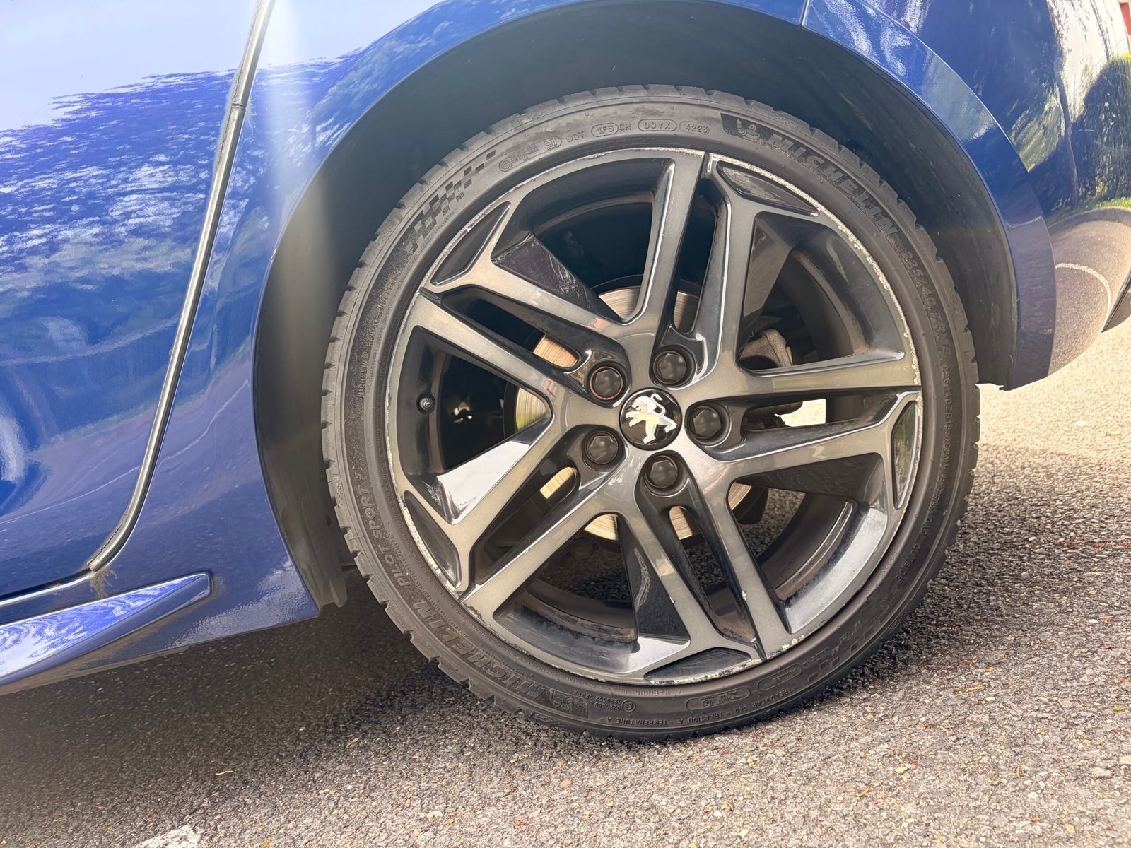 PEUGEOT 308 Phase II 1.2 THP Puretech 12V GPF EAT8 130 cv Boîte auto GT Line