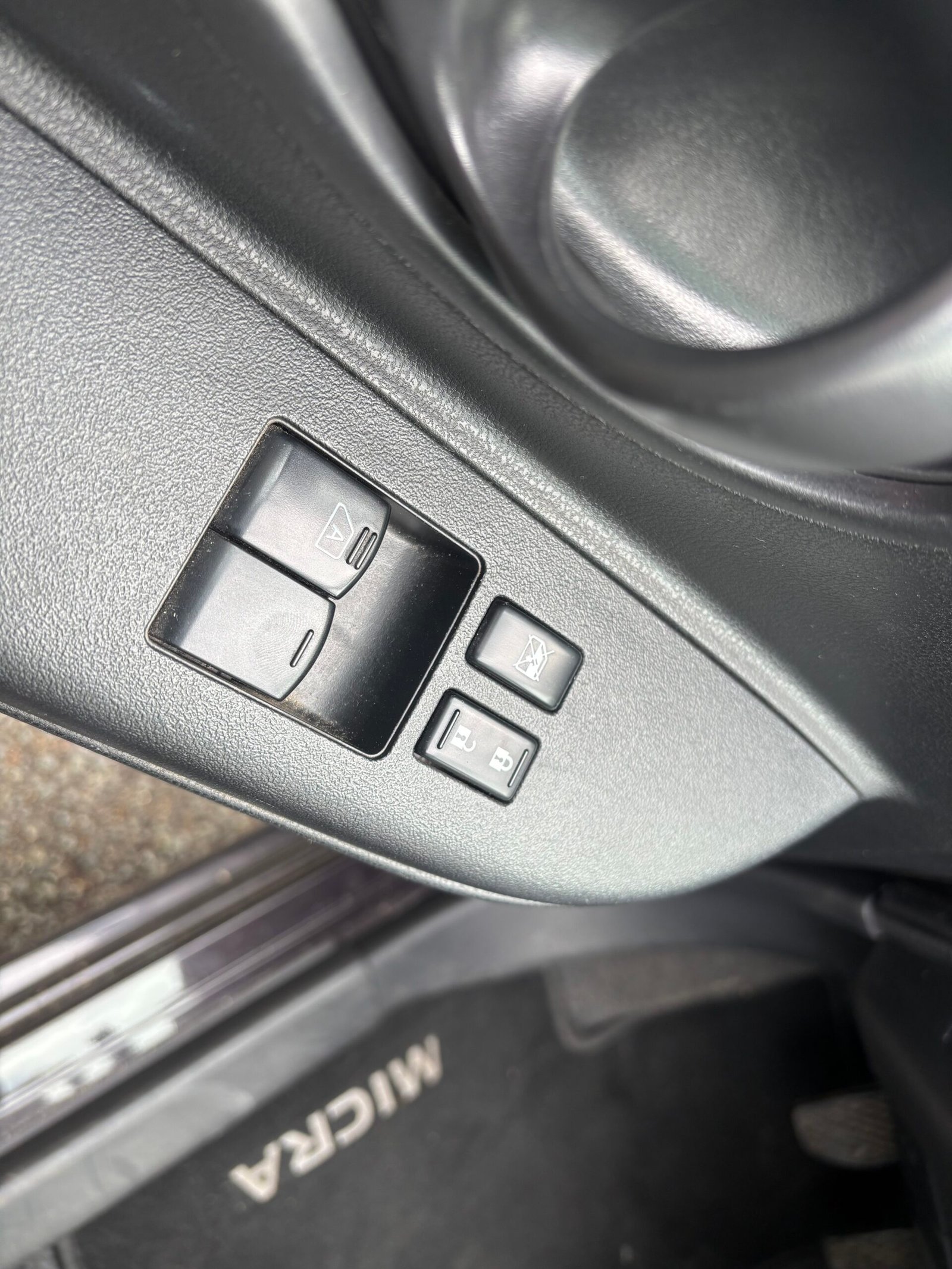 NISSAN Micra 1.2 i 12V 80 cv TEKNA