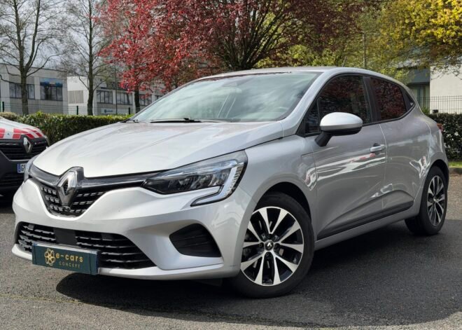 RENAULT Clio V 5 Portes E-TECH 1.6 140 Hybrid Boîte auto ZEN