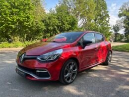 RENAULT Clio IV RS 1.6 16V Turbo EDC6 200