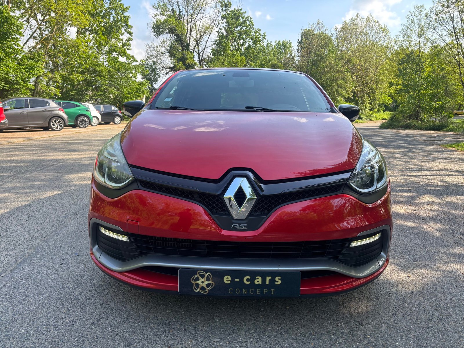 RENAULT Clio IV RS 1.6 16V Turbo EDC6 200