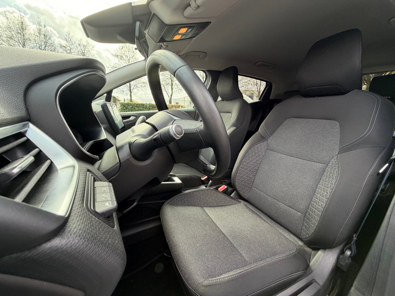 RENAULT Clio V 5 Portes E-TECH 1.6 140 Hybrid Boîte auto ZEN