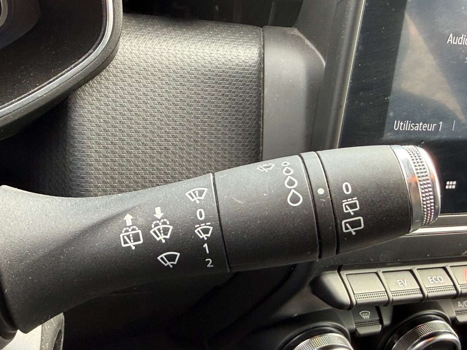 RENAULT Clio V 5 Portes E-TECH 1.6 140 Hybrid Boîte auto ZEN