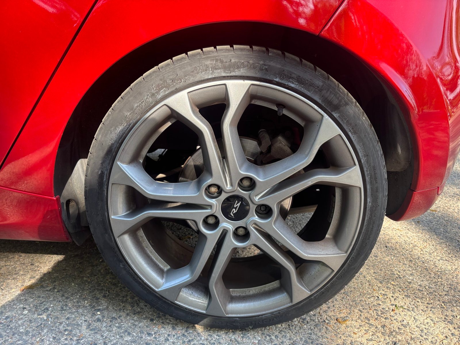 RENAULT Clio IV RS 1.6 16V Turbo EDC6 200