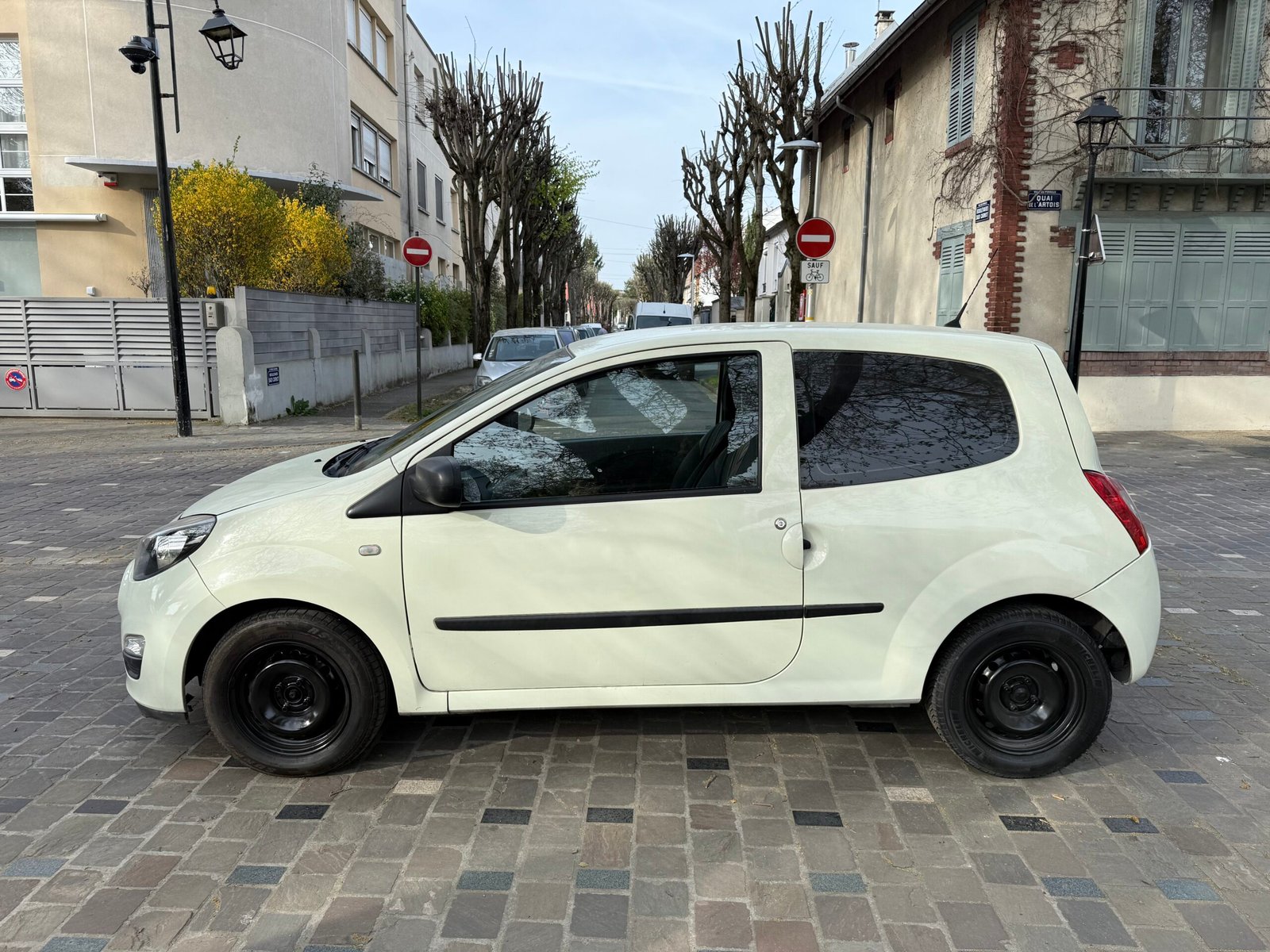 Renault Twingo 2 phase 2 1.2 essence 75ch