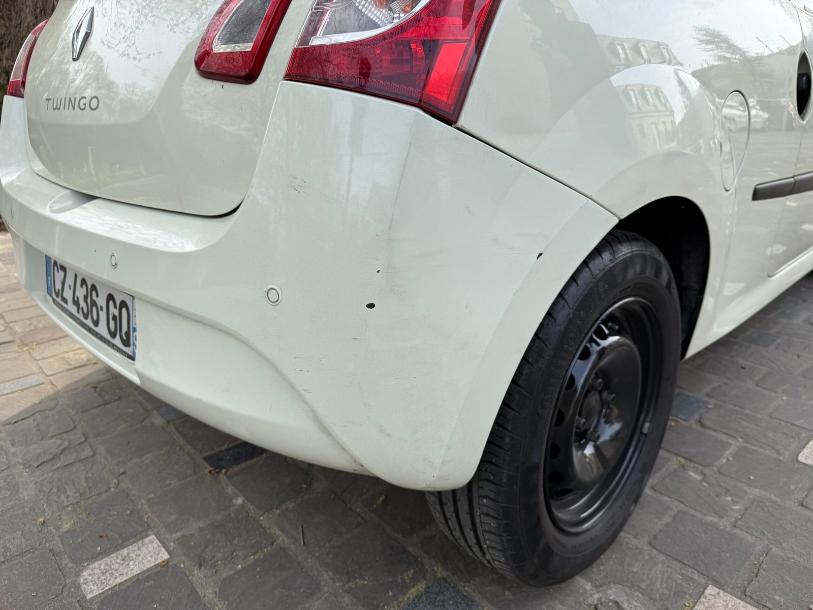 Renault Twingo 2 phase 2 1.2 essence 75ch