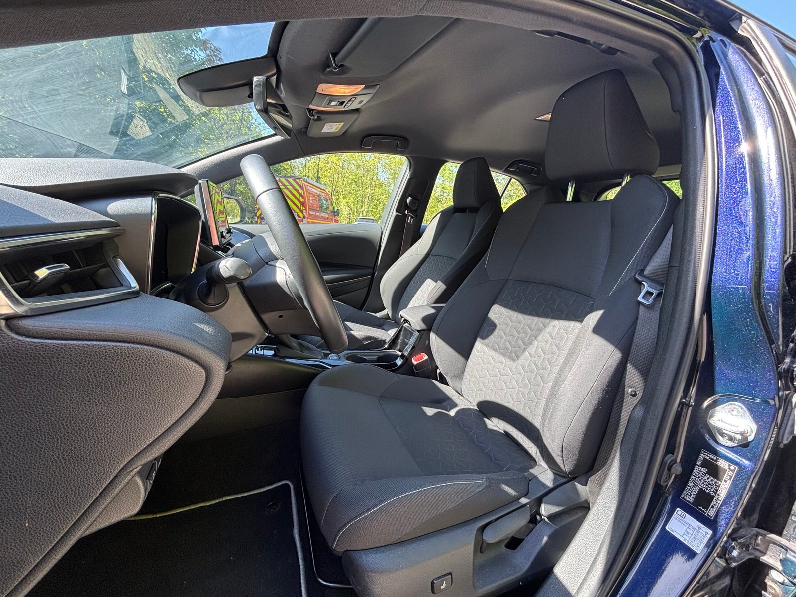 TOYOTA Corolla 1.8 VVT-i 122 Dynamic Business