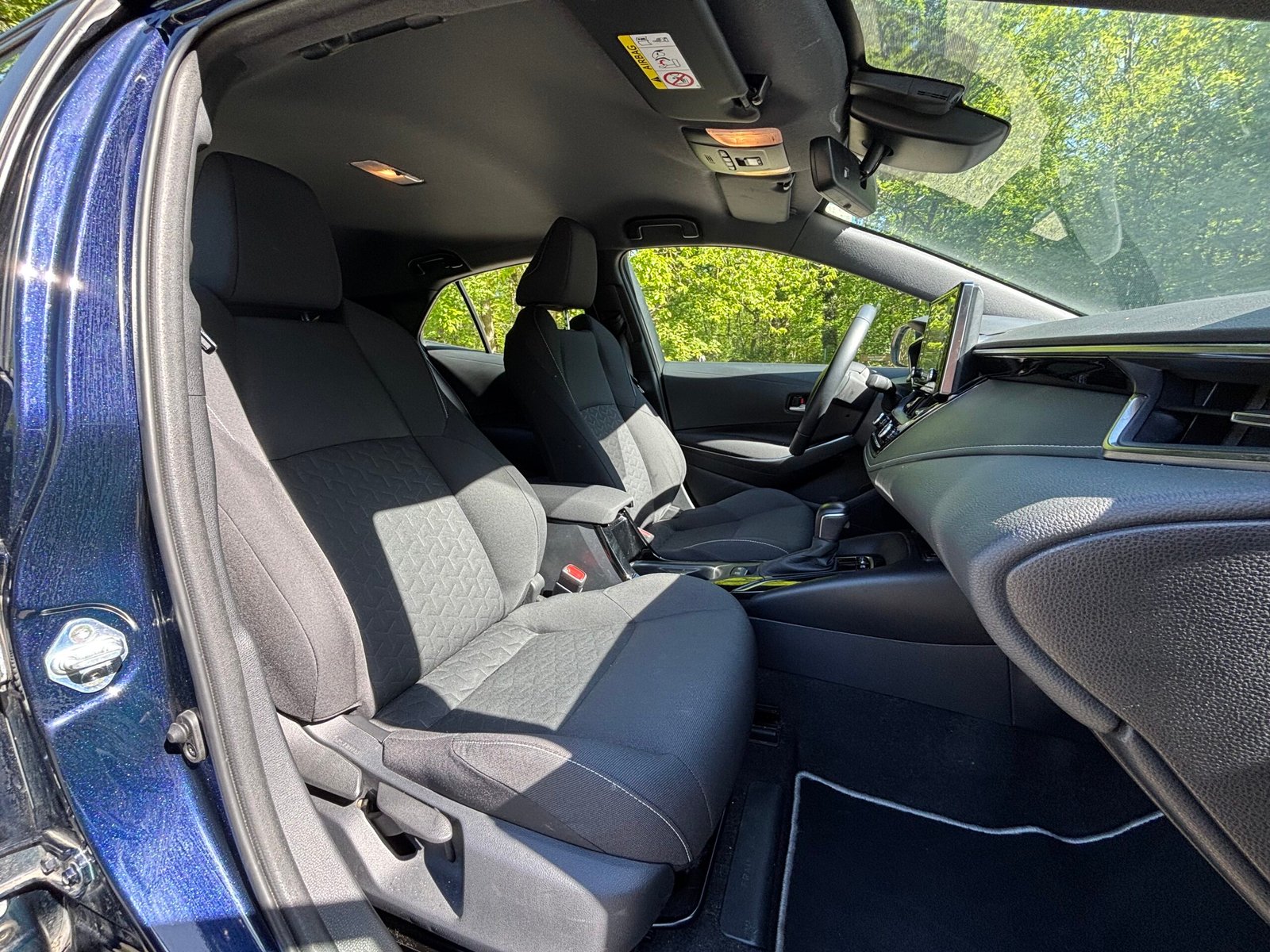 TOYOTA Corolla 1.8 VVT-i 122 Dynamic Business