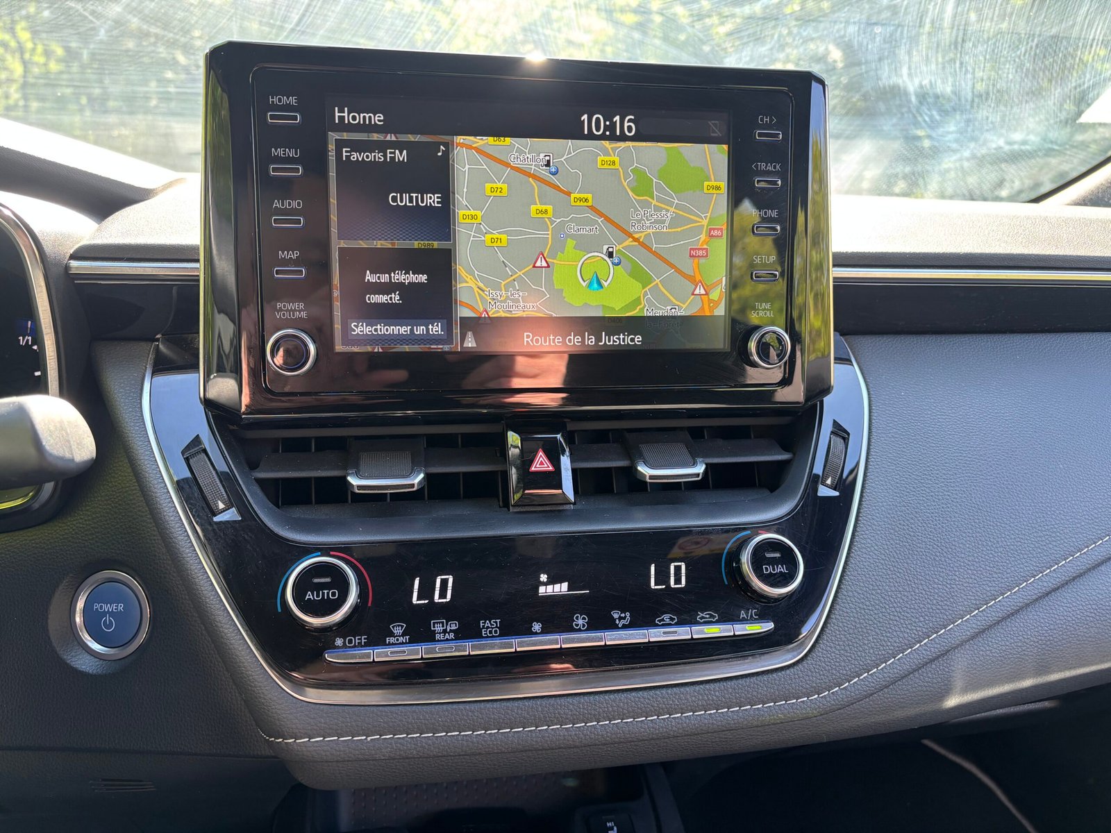 TOYOTA Corolla 1.8 VVT-i 122 Dynamic Business