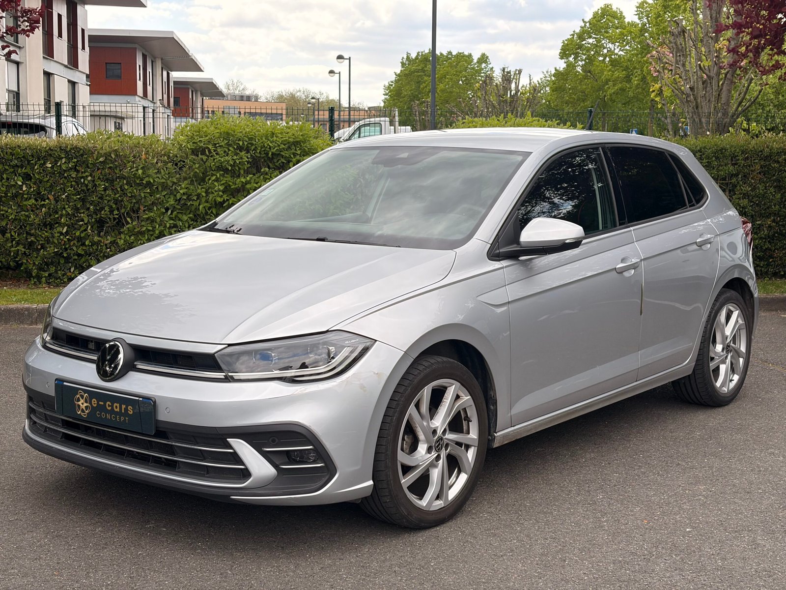 VOLKSWAGEN Polo VI Phase 2 1.0 TSI 12V BMT DSG7 95 cv Boîte auto Style