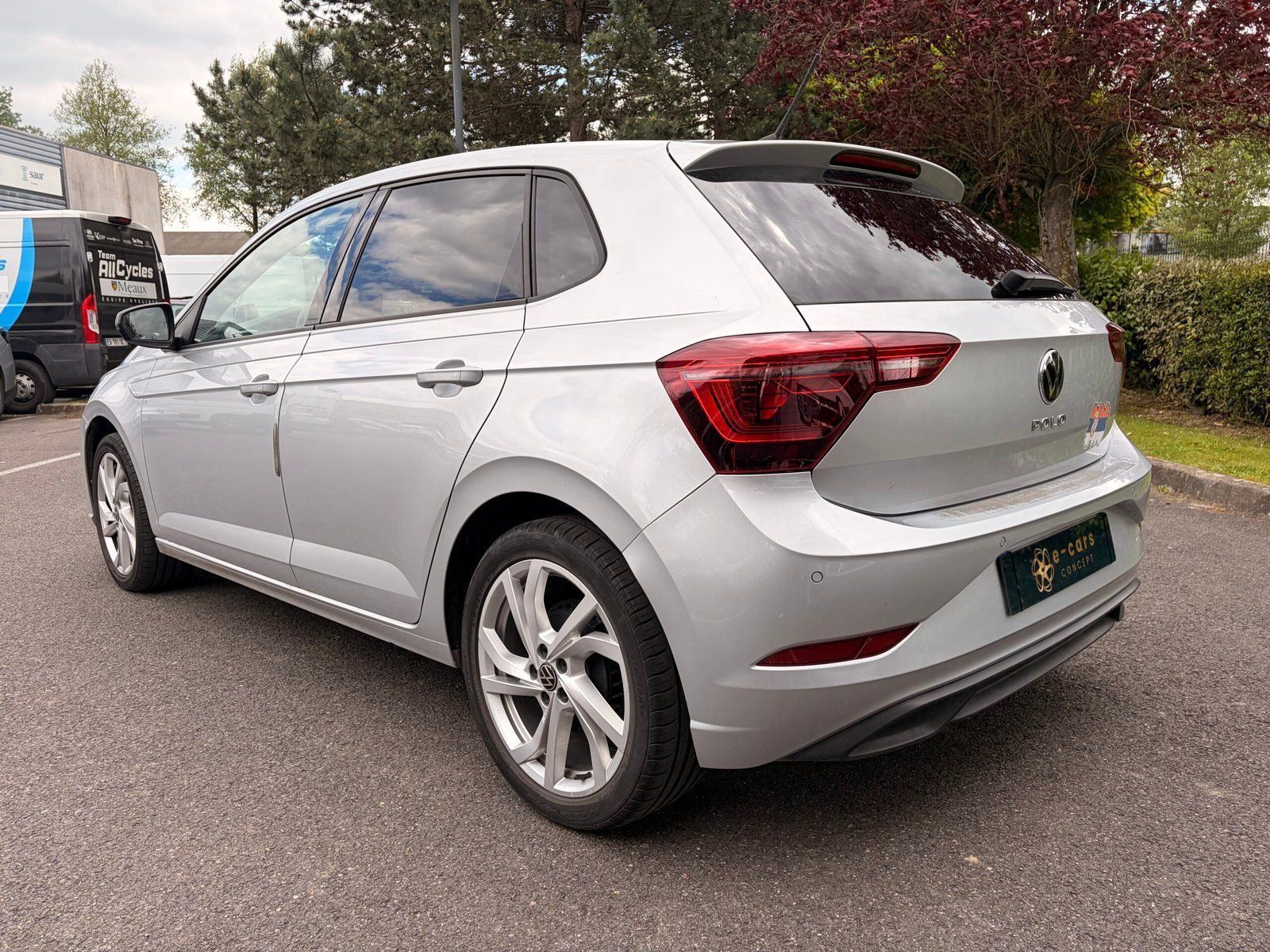 VOLKSWAGEN Polo VI Phase 2 1.0 TSI 12V BMT DSG7 95 cv Boîte auto Style