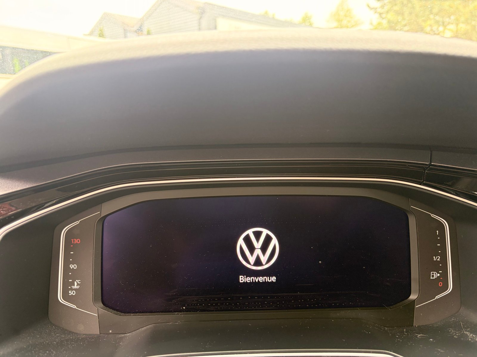 VOLKSWAGEN Polo VI Phase 2 1.0 TSI 12V BMT DSG7 95 cv Boîte auto Style