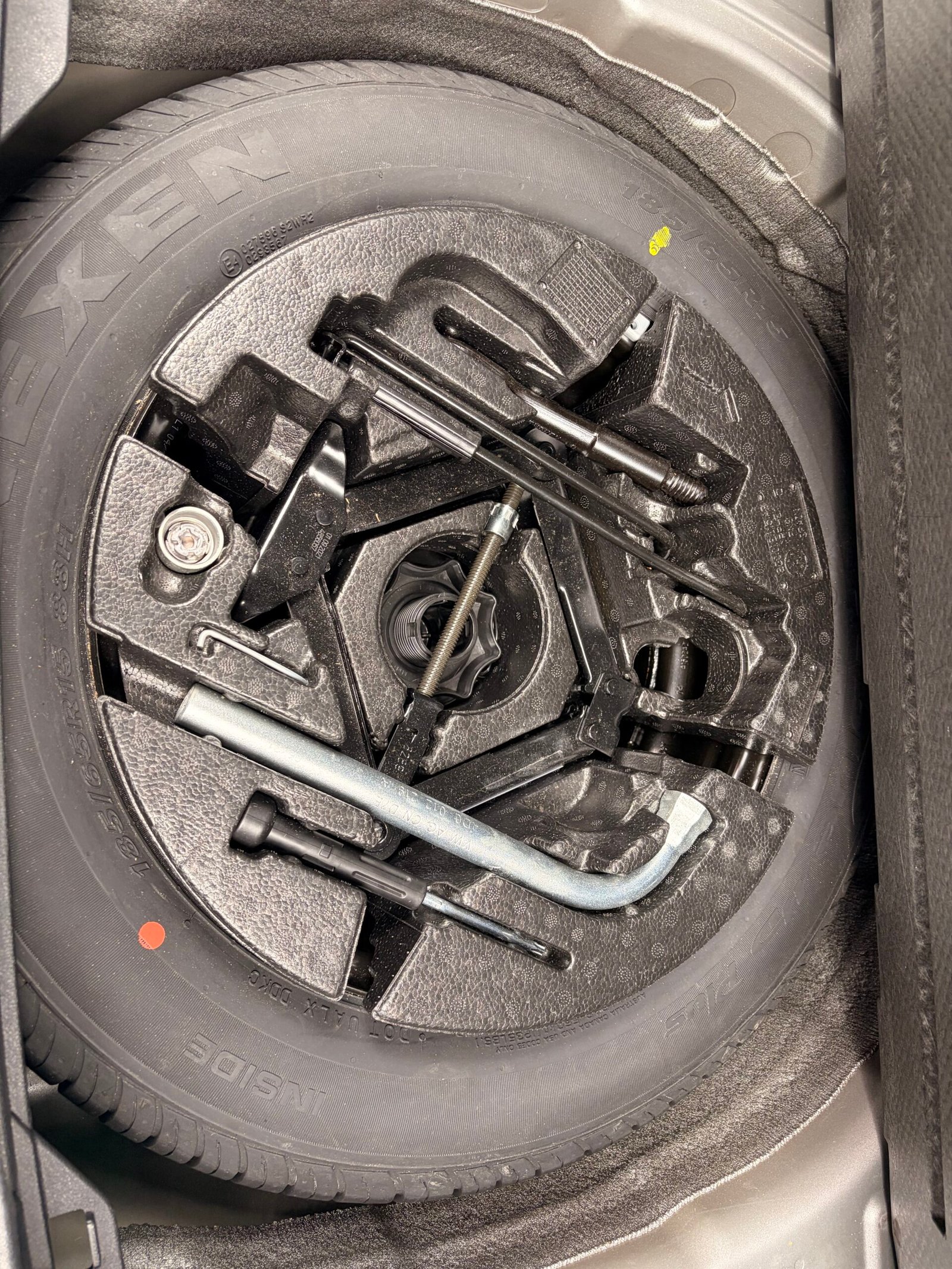 VOLKSWAGEN Polo VI Phase 2 1.0 TSI 12V BMT DSG7 95 cv Boîte auto Style