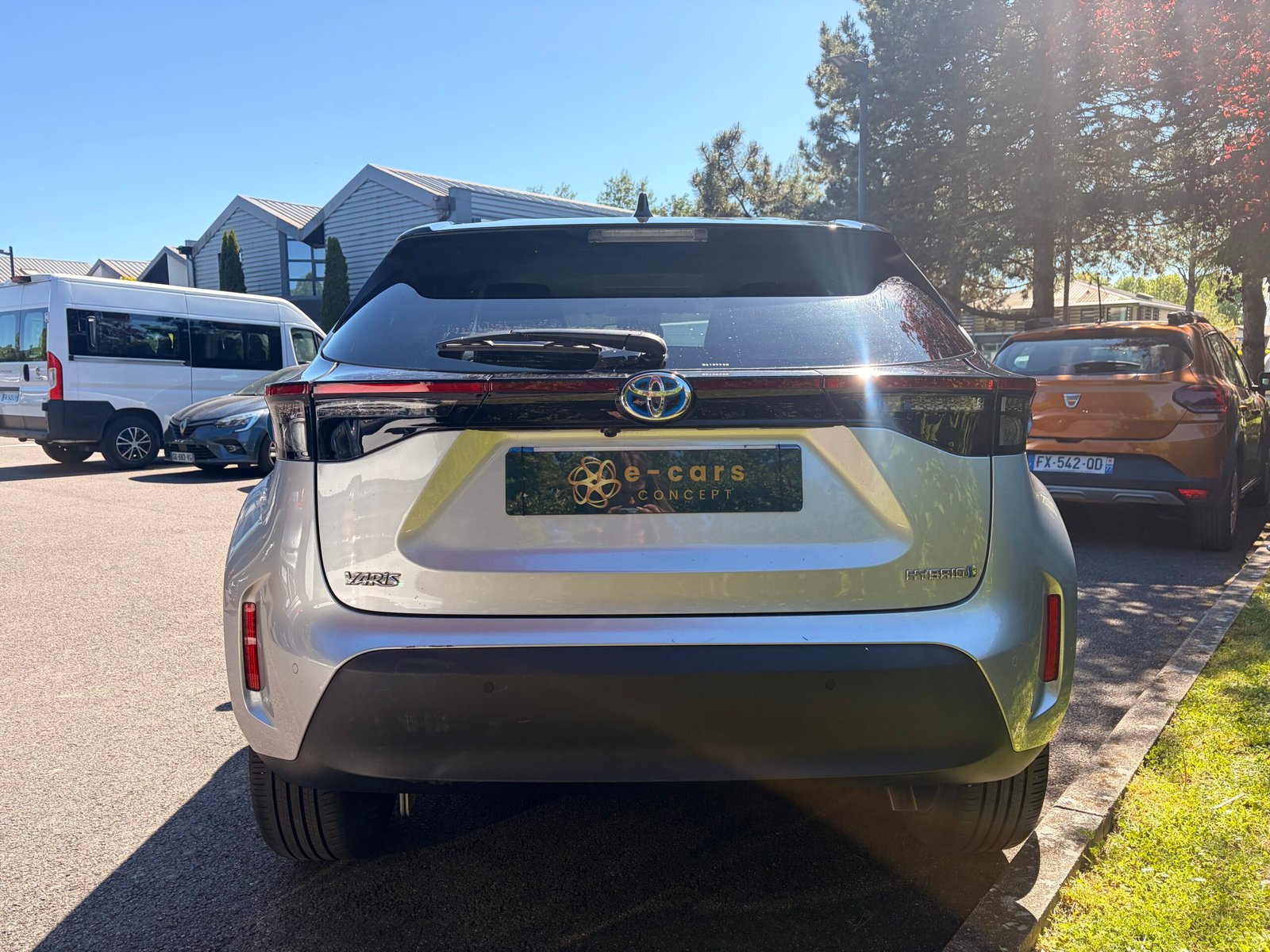 TOYOTA Yaris Cross 1.5 HSD 12V 116 Hybrid E-CVT 92 cv Boîte auto Dynamic