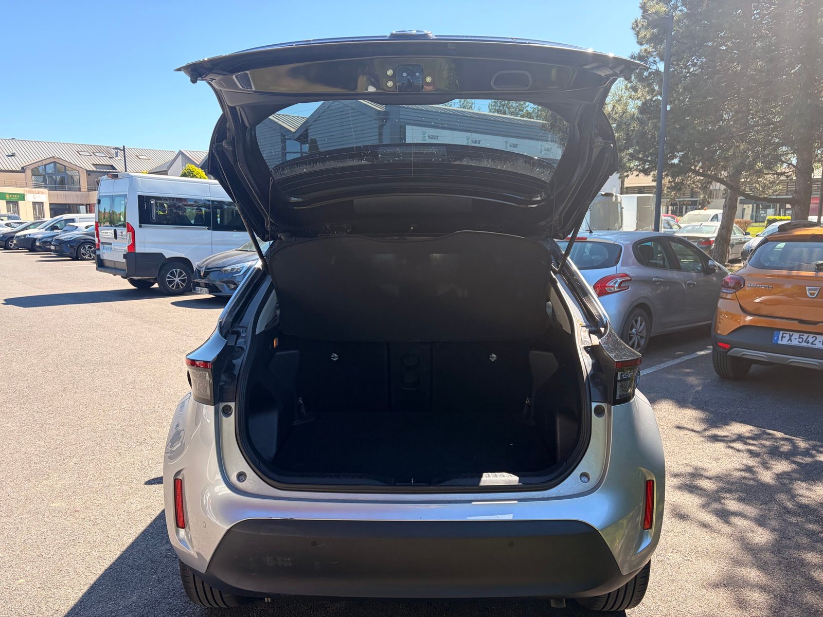 TOYOTA Yaris Cross 1.5 HSD 12V 116 Hybrid E-CVT 92 cv Boîte auto Dynamic