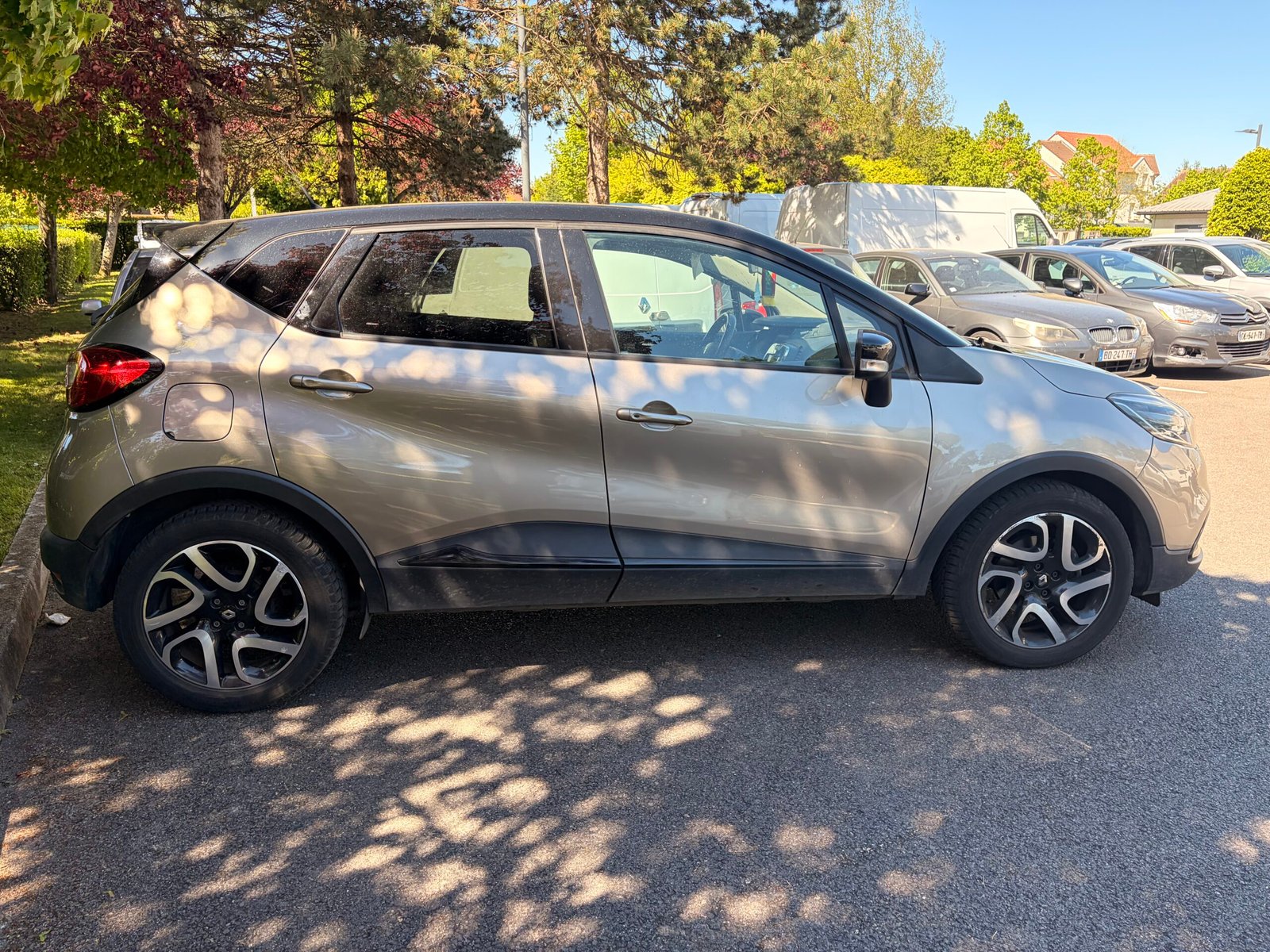 RENAULT Captur 1.2 TCe 16V EDC6 120 cv Boîte auto Intens