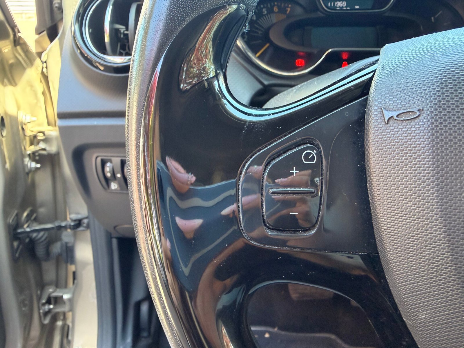 RENAULT Captur 1.2 TCe 16V EDC6 120 cv Boîte auto Intens