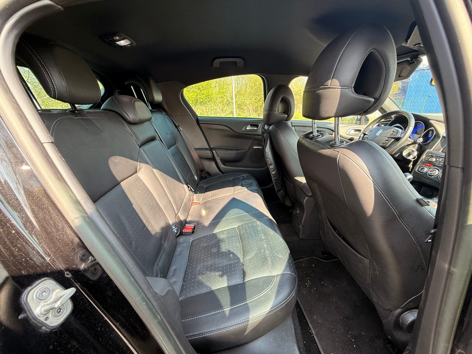 CITROËN DS4 2.0 HDi 136 cv finition Exécutive