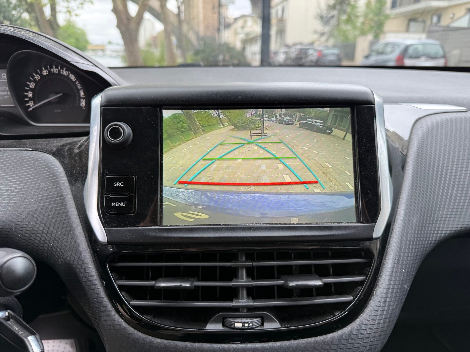 Peugeot 208 Allure 1.2 essence 110ch boîte automatique