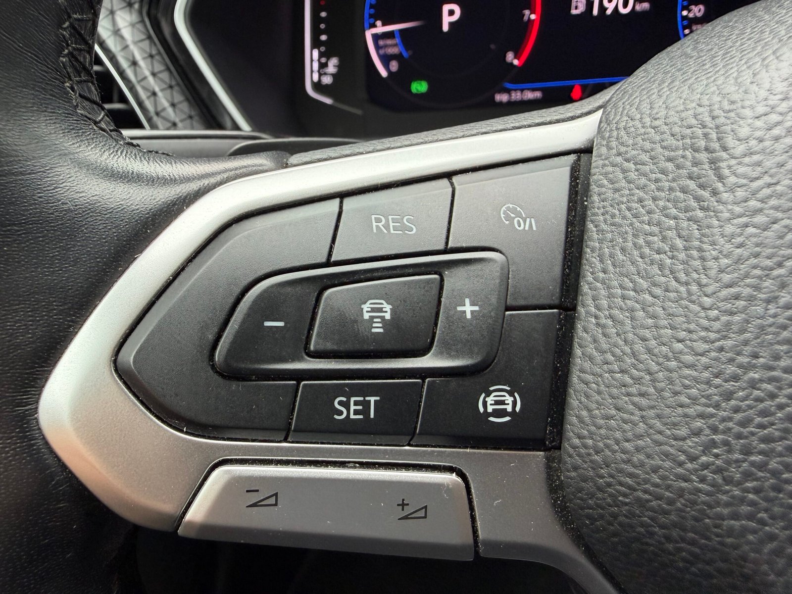 VOLKSWAGEN T-Cross 1.0 TSI DSG7 116 cv Boîte auto CARAT 1 ÈRE MAIN , ENTRETIEN FULL VOLKSWAGEN