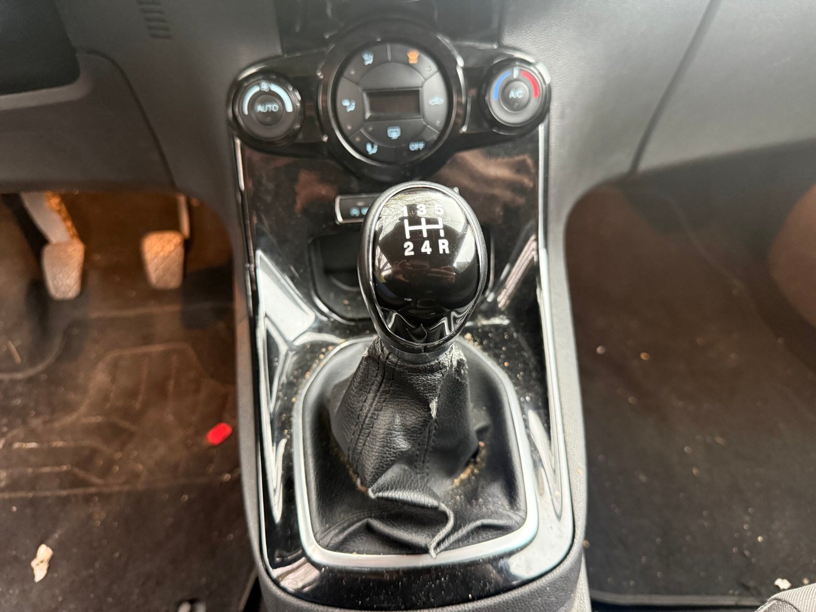 Ford Fiesta VI 1.0 100 Ch “Ecoboost”