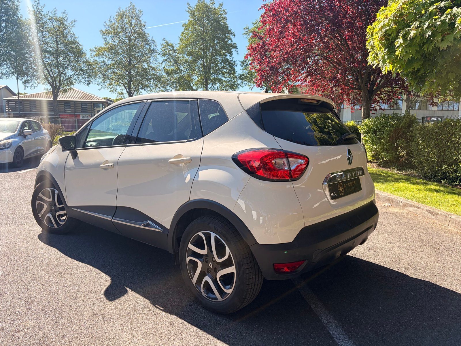 RENAULT Captur – I 1.2 TCe 16V EDC6 120 cv Boîte auto Intens