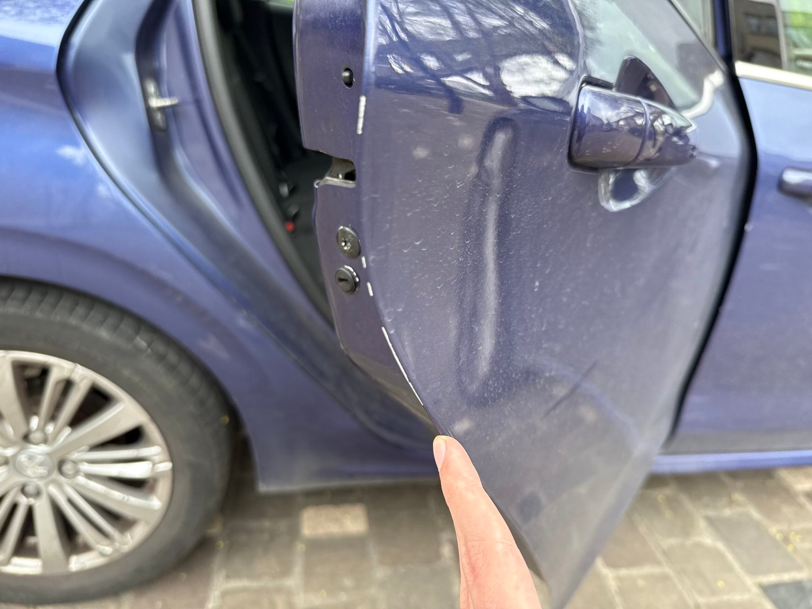 Peugeot 208 Allure 1.2 essence 110ch boîte automatique