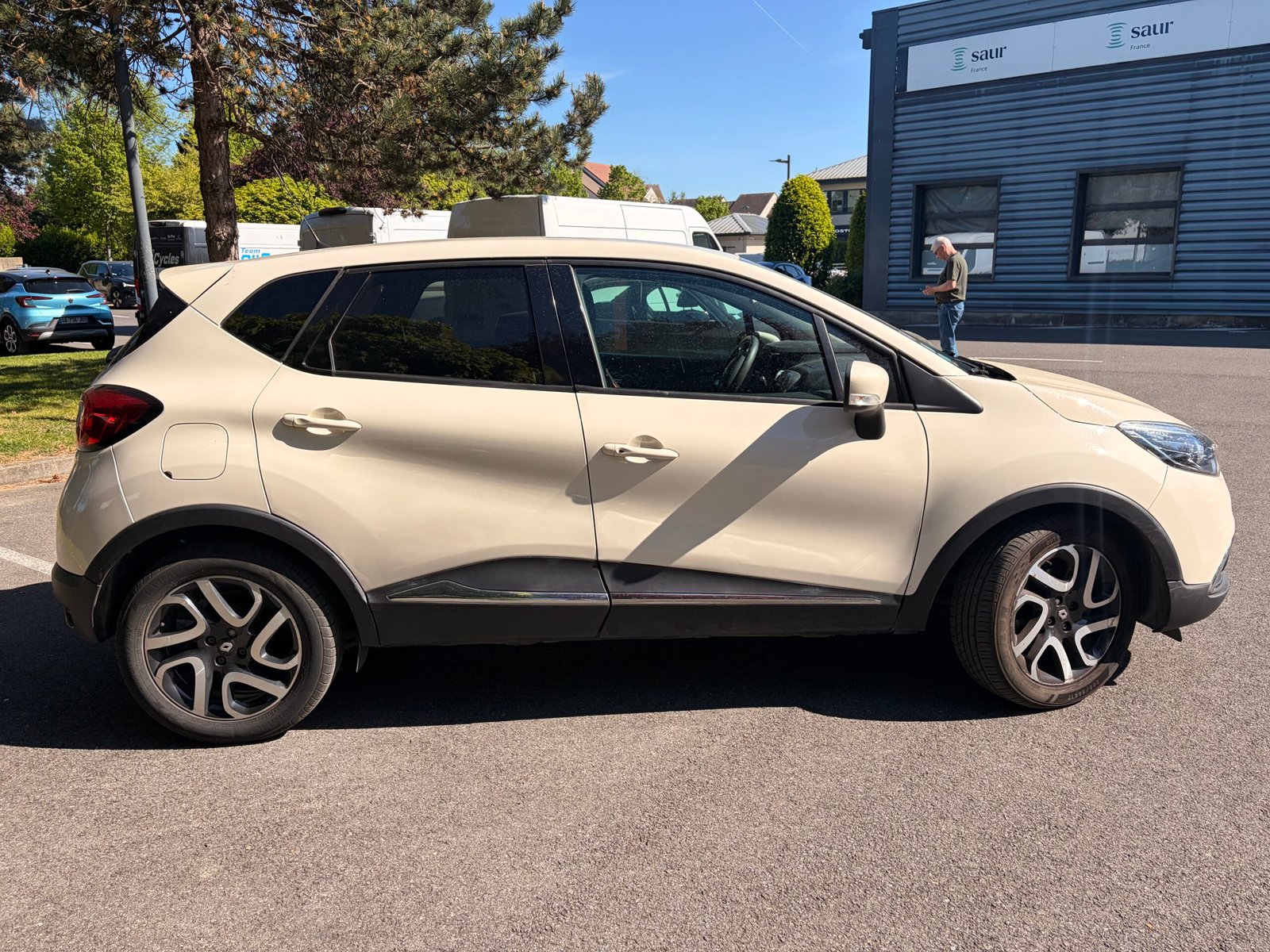 RENAULT Captur – I 1.2 TCe 16V EDC6 120 cv Boîte auto Intens