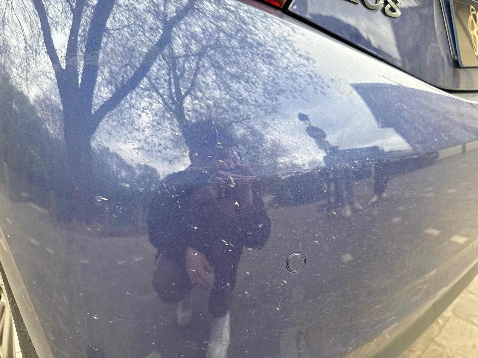 Peugeot 208 Allure 1.2 essence 110ch boîte automatique