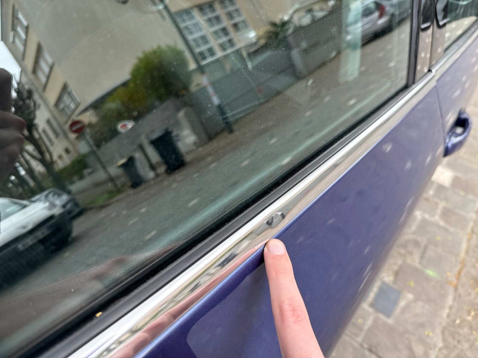 Peugeot 208 Allure 1.2 essence 110ch boîte automatique