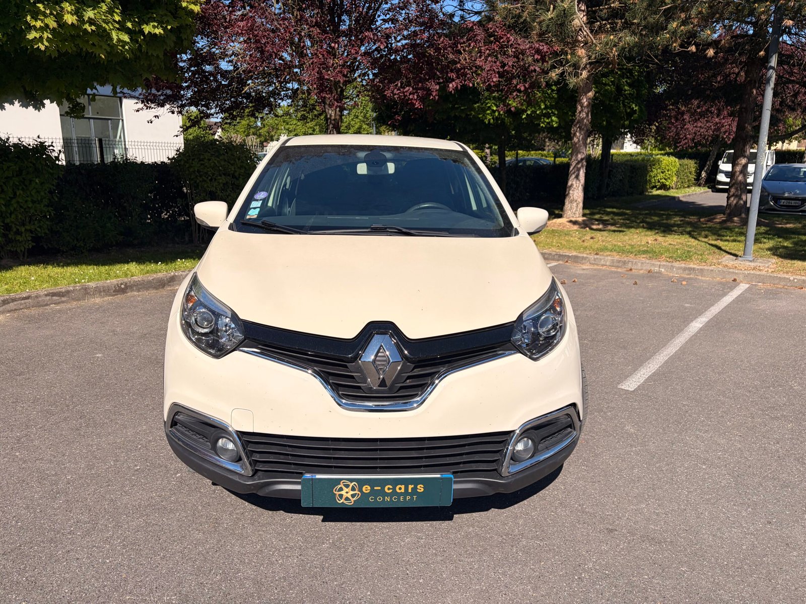 RENAULT Captur – I 1.2 TCe 16V EDC6 120 cv Boîte auto Intens