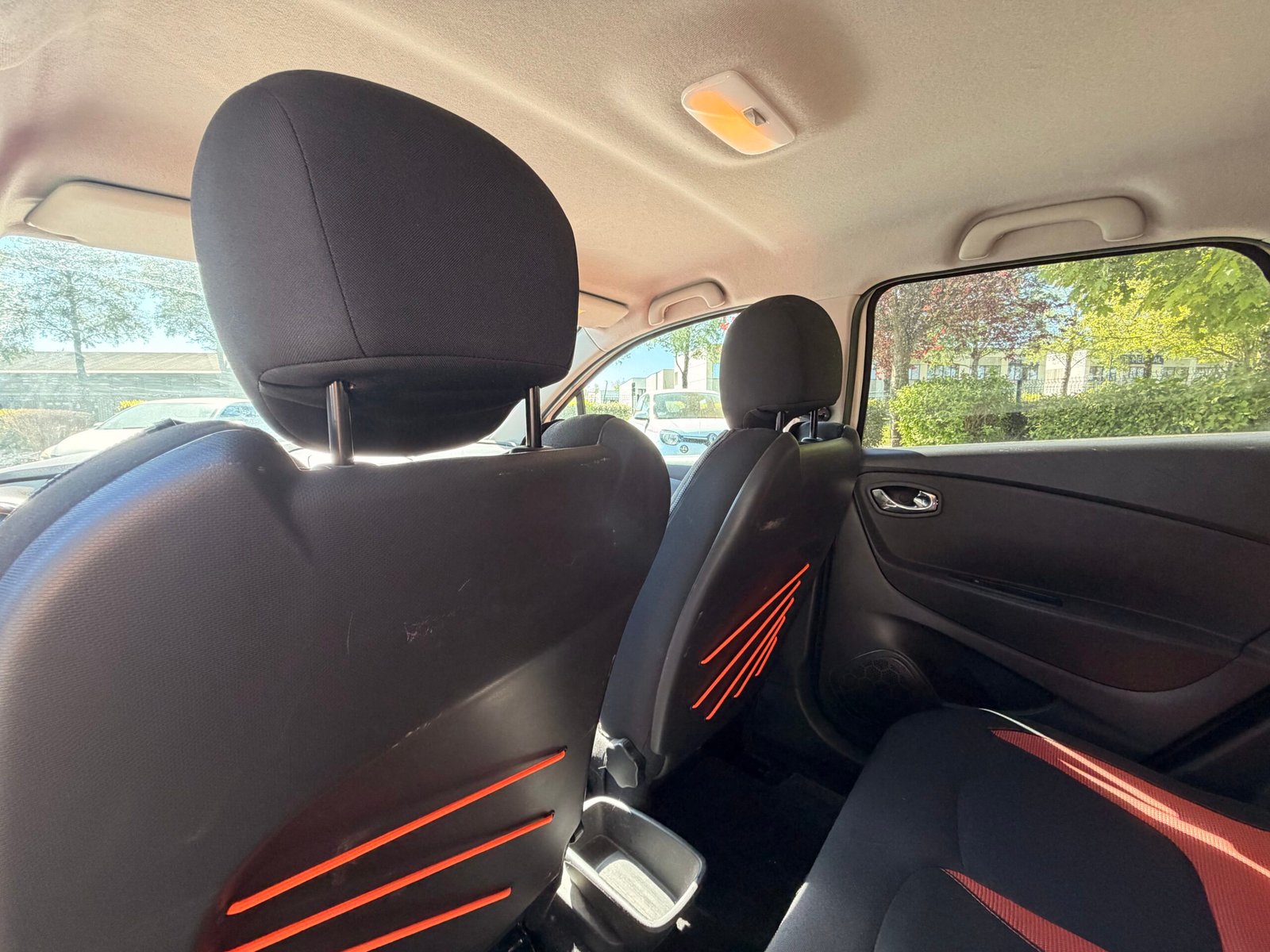 RENAULT Captur – I 1.2 TCe 16V EDC6 120 cv Boîte auto Intens