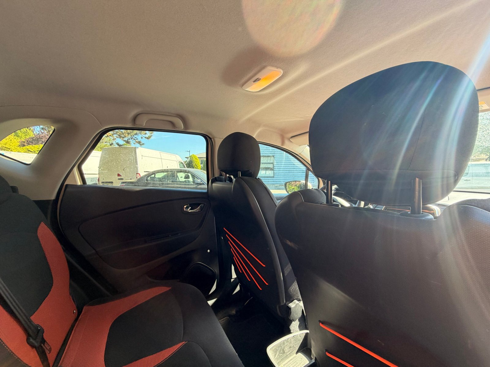 RENAULT Captur – I 1.2 TCe 16V EDC6 120 cv Boîte auto Intens