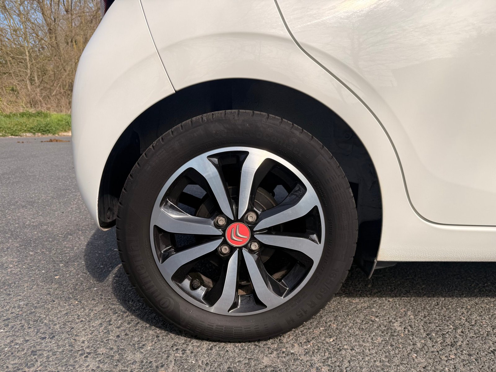 CITROËN C1 5 Portes Airscape 1.2 VTi 82 cv / Mentos