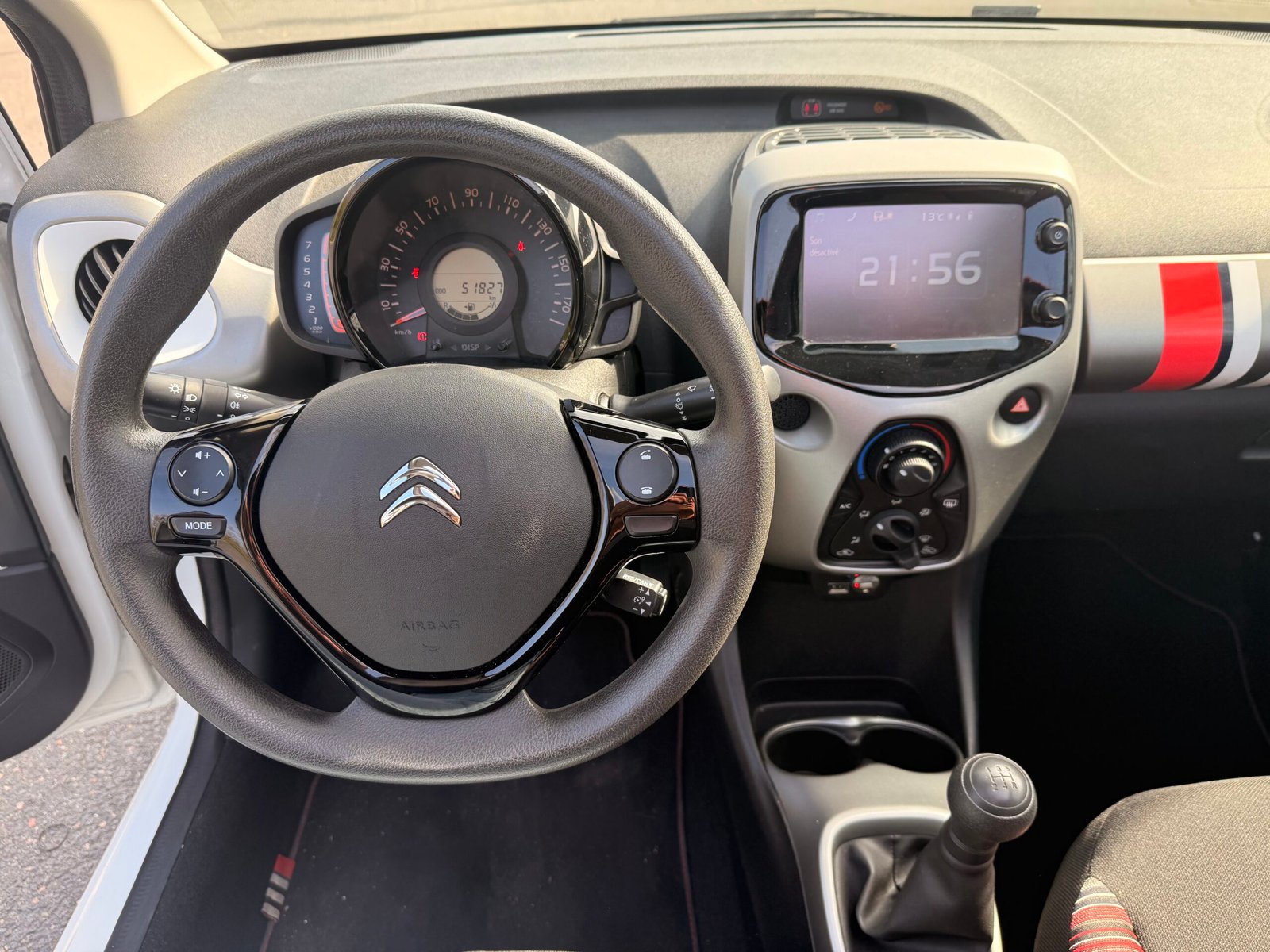 CITROËN C1 5 Portes Airscape 1.2 VTi 82 cv / Mentos