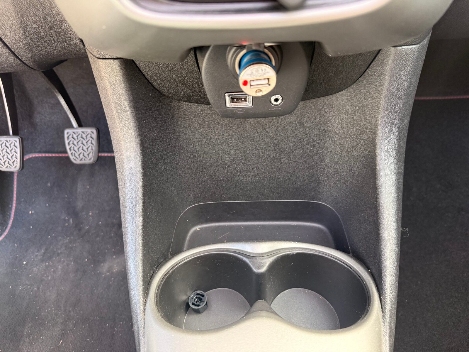 CITROËN C1 5 Portes Airscape 1.2 VTi 82 cv / Mentos