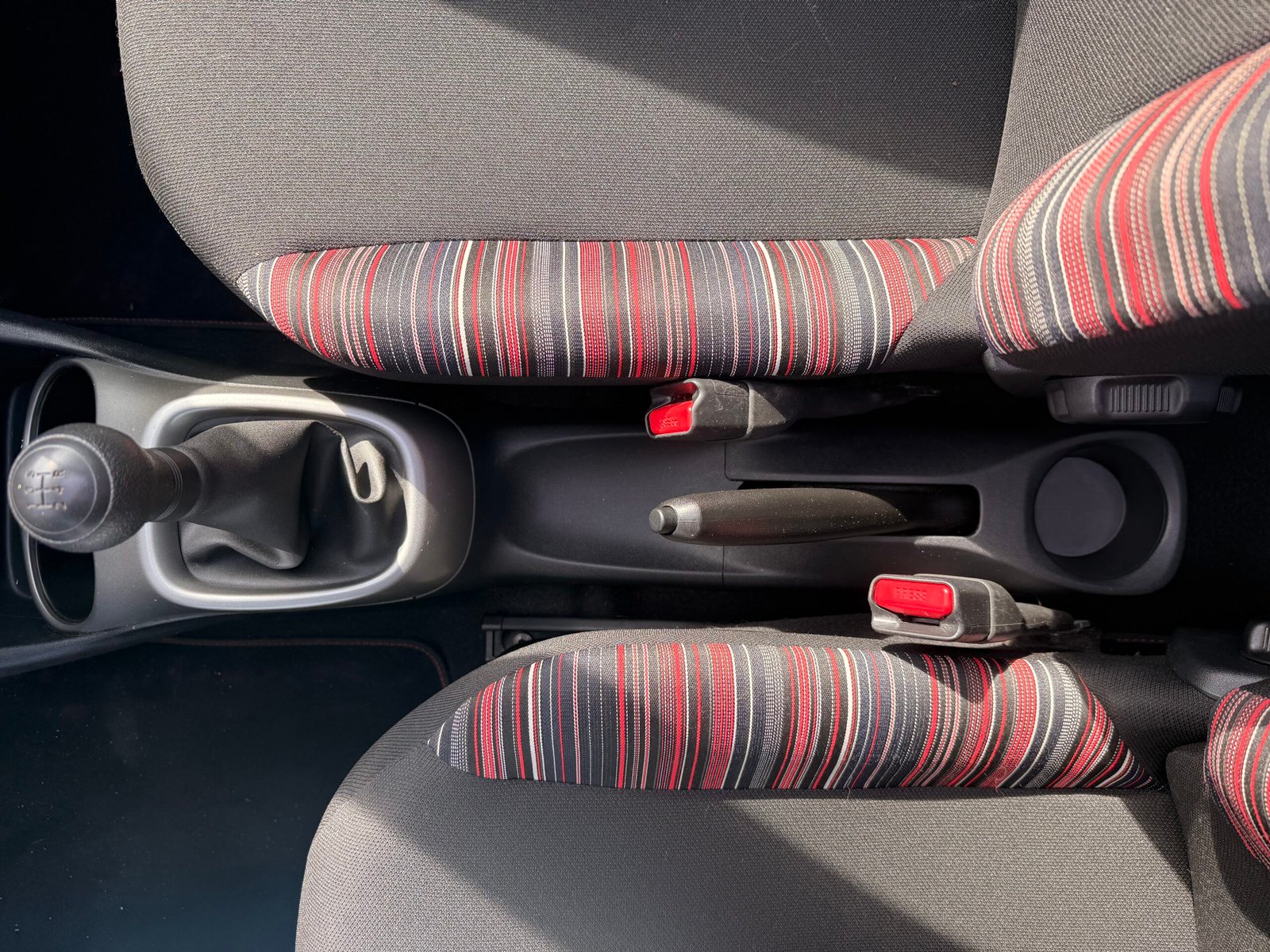 CITROËN C1 5 Portes Airscape 1.2 VTi 82 cv / Mentos