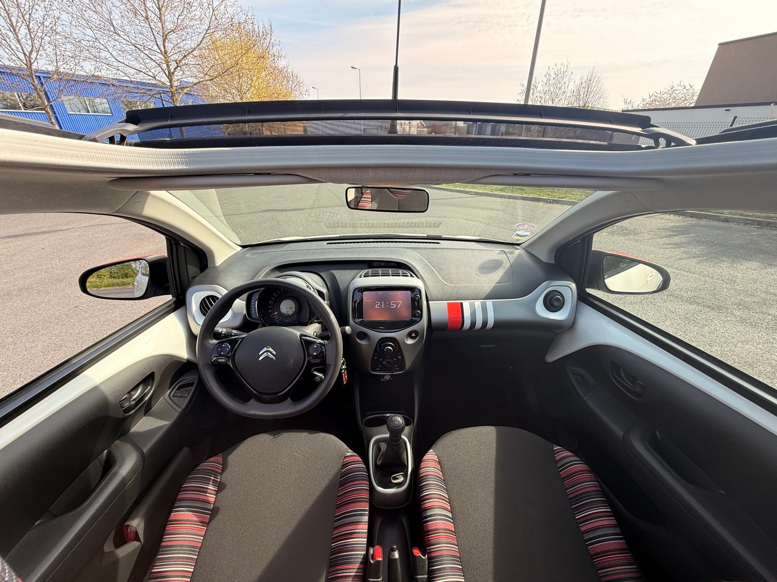 CITROËN C1 5 Portes Airscape 1.2 VTi 82 cv / Mentos