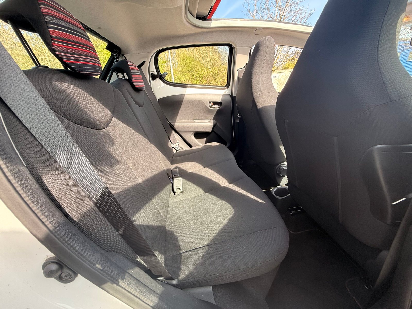 CITROËN C1 5 Portes Airscape 1.2 VTi 82 cv / Mentos