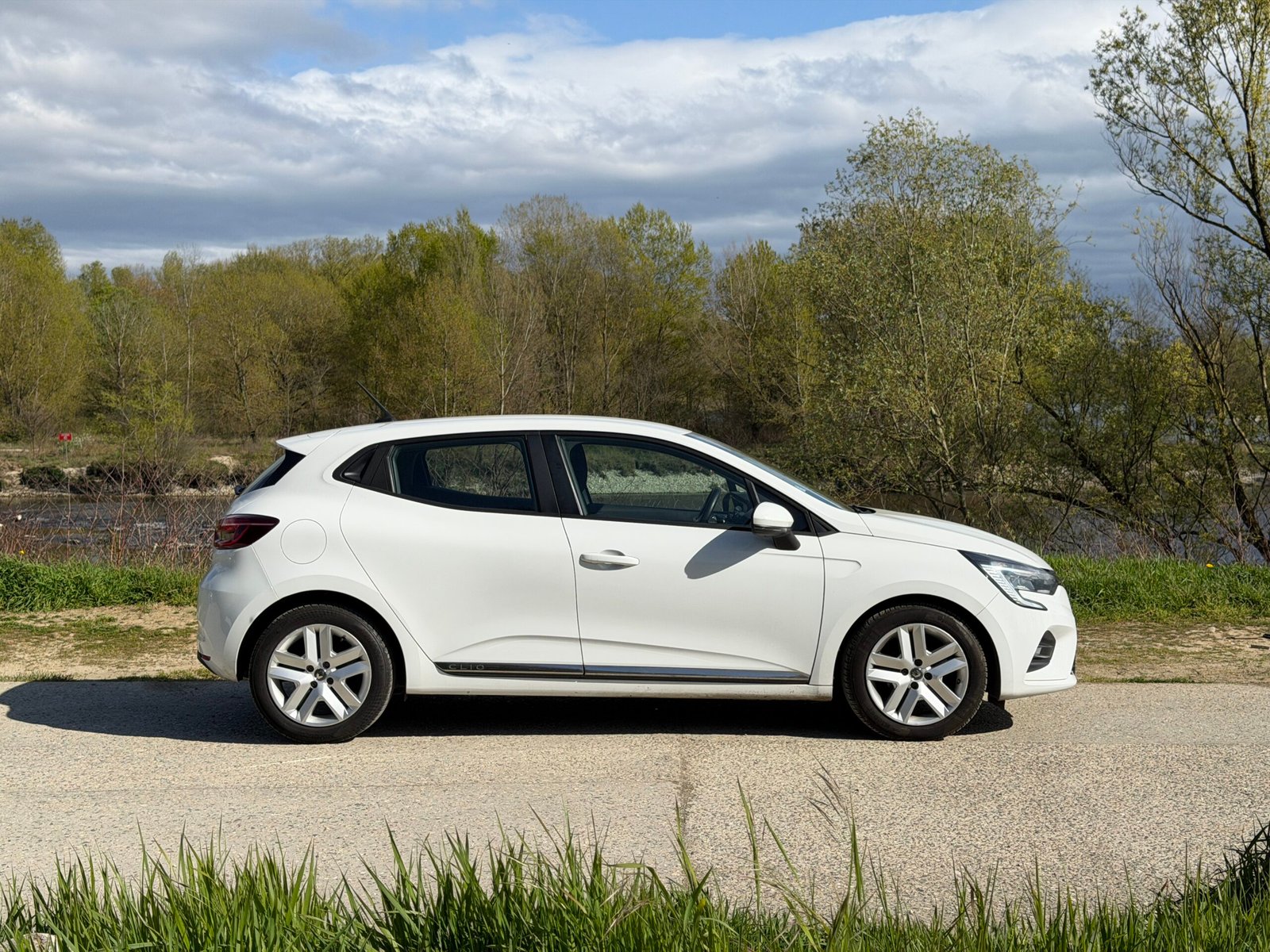 Renault Clio V 1,0 sce 100ch