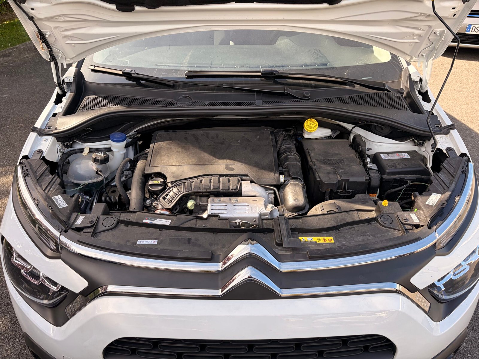 CITROËN C3 III Phase 2 1.2 THP PureTech 12V EAT6 S&S 110 cv Boîte auto MAX