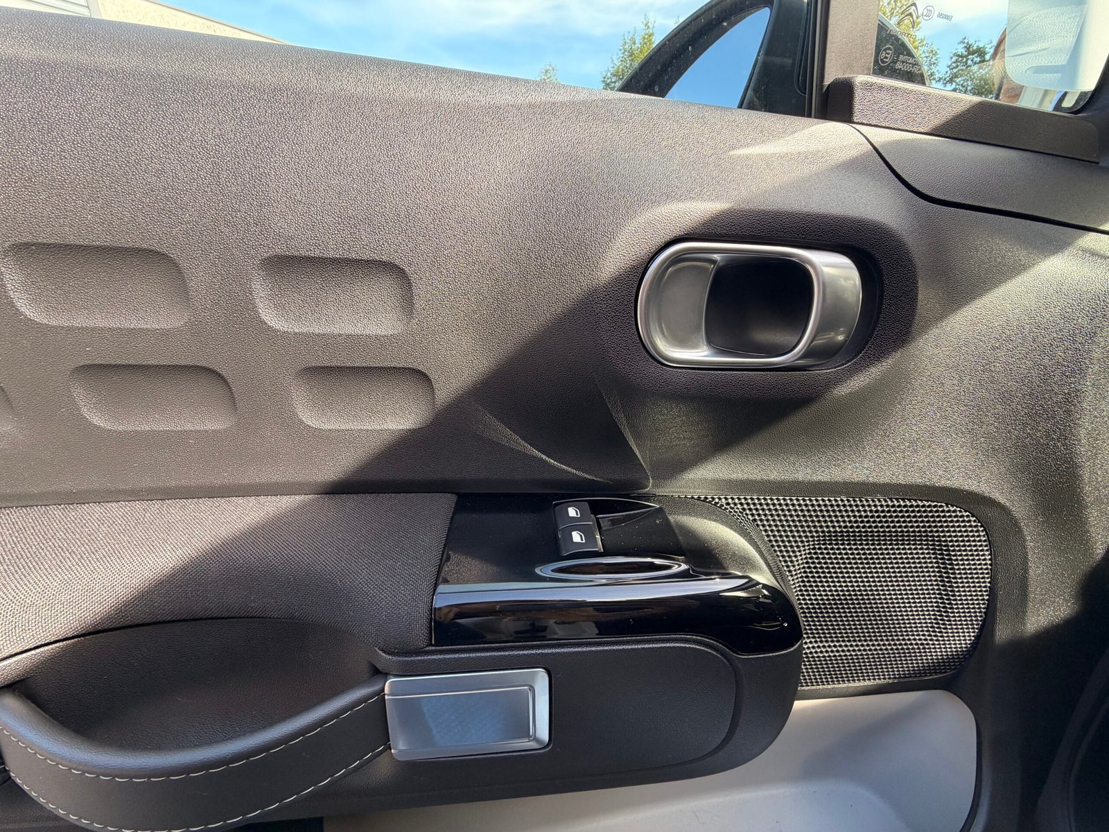 CITROËN C3 III Phase 2 1.2 THP PureTech 12V EAT6 S&S 110 cv Boîte auto MAX