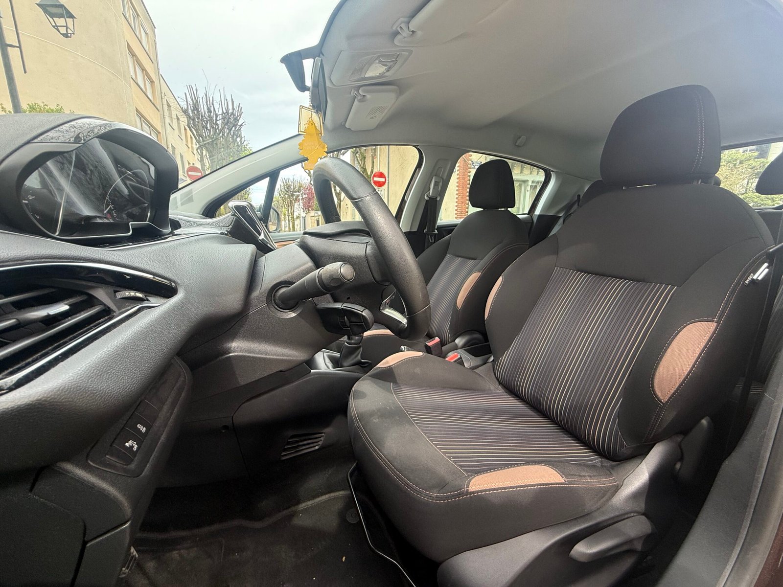 Peugeot 208 1.2 VTi 82Ch “Urban Soul”