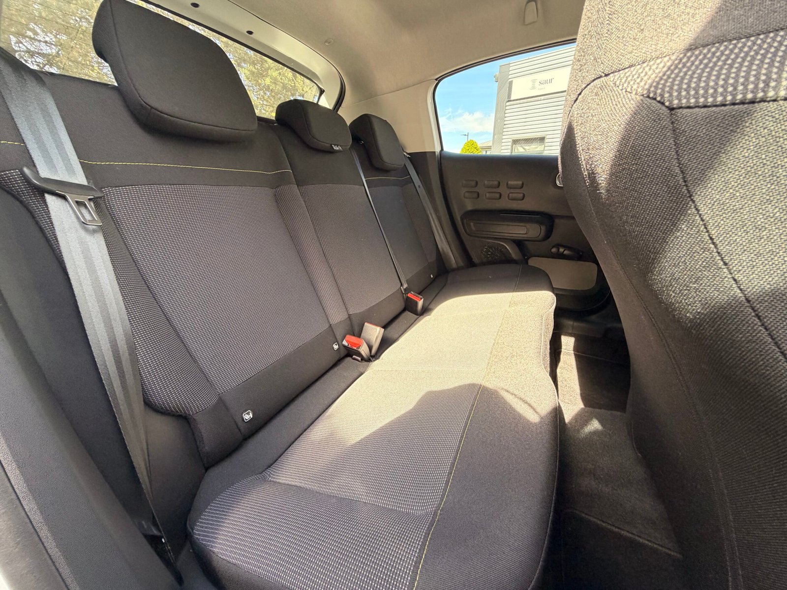 CITROËN C3 III Phase 2 1.2 THP PureTech 12V EAT6 S&S 110 cv Boîte auto MAX