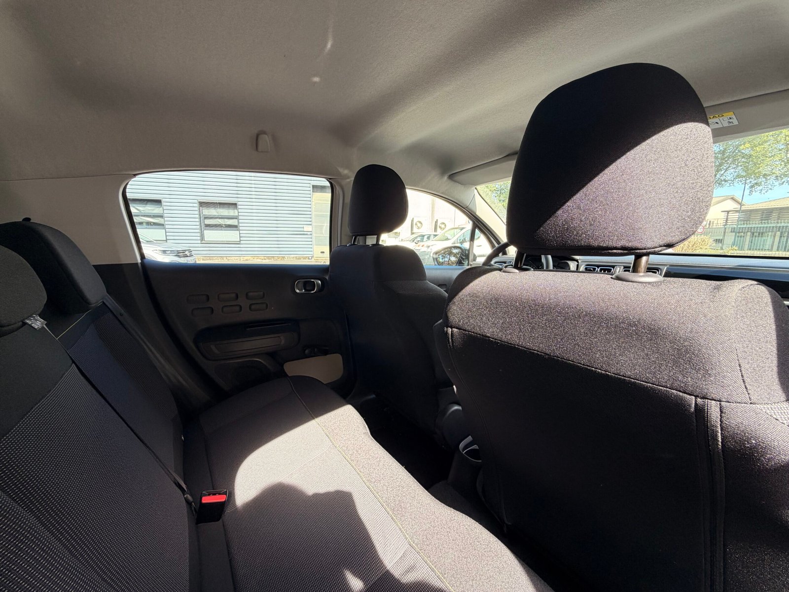 CITROËN C3 III Phase 2 1.2 THP PureTech 12V EAT6 S&S 110 cv Boîte auto MAX