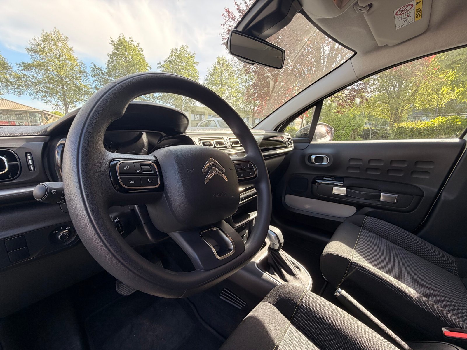 CITROËN C3 III Phase 2 1.2 THP PureTech 12V EAT6 S&S 110 cv Boîte auto MAX