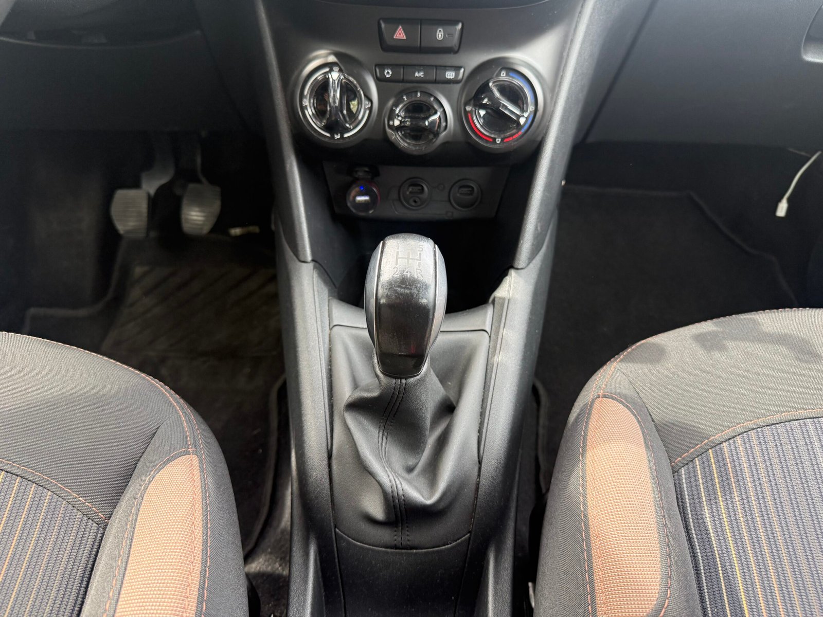 Peugeot 208 1.2 VTi 82Ch “Urban Soul”