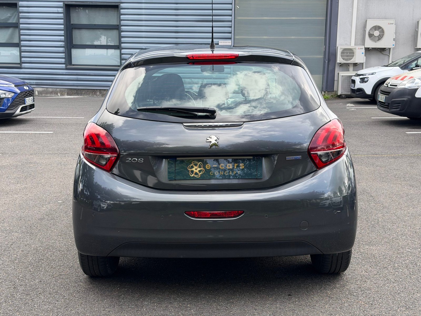 PEUGEOT 208 (2) 1.6 BLUEHDI 100 S&S BUSINESS 5P