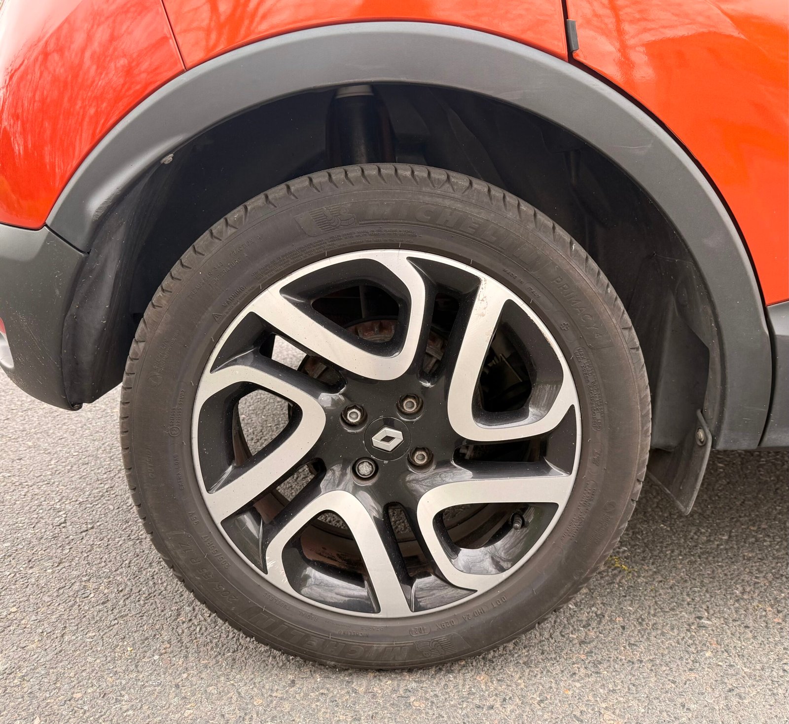 RENAULT Captur I 0.9 TCe eco2 90 cv édition Arizona