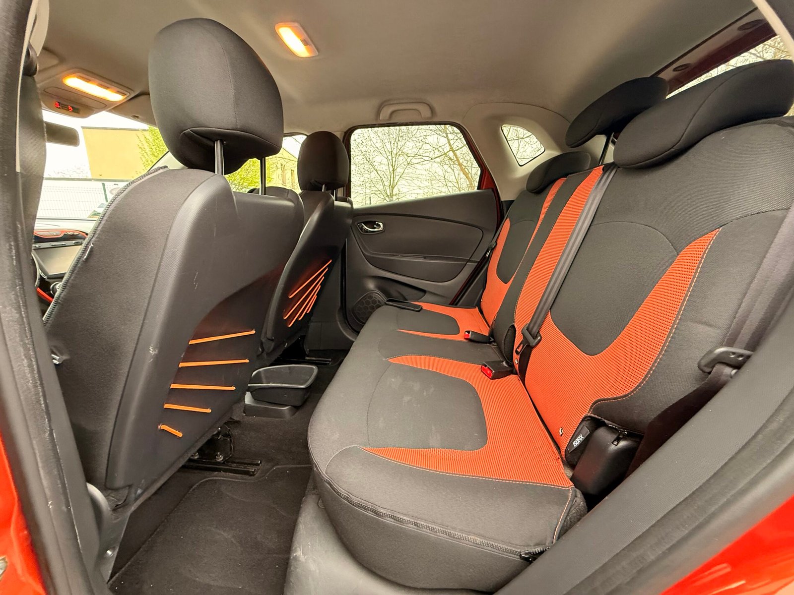 RENAULT Captur I 0.9 TCe eco2 90 cv édition Arizona